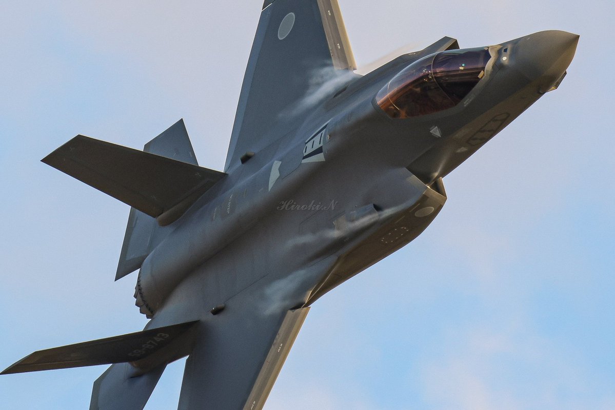 nc39 306 J50 Z naruP tweet media