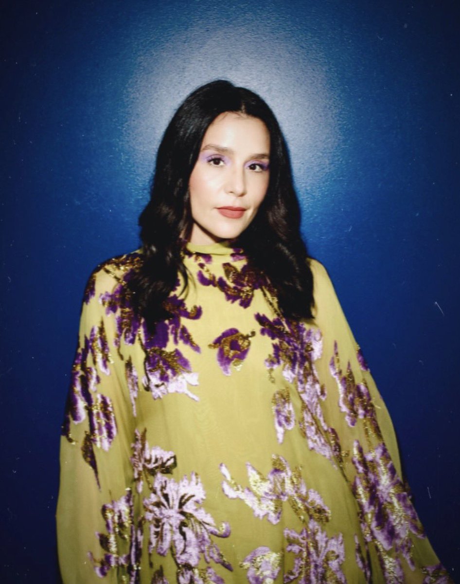 Jessie Ware tem entregado produções na promo tour do “Superbloom”. Daqui uma semana, 17/04, teremos o álbum mais luxuoso do ano em todas as plataformas.