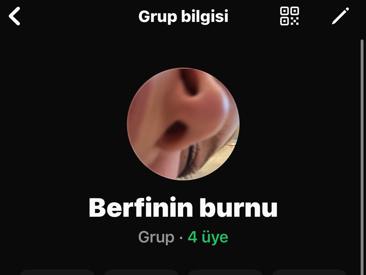 Allah kimseyi kız grubunun diline düşürmesin. Anında manşetlerde oluyorsunuz. Birileri size ölesiye gülüyor.