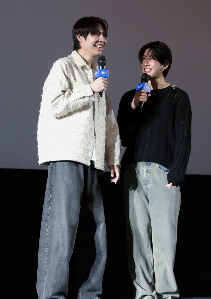 kiwi 🐈⬛ Dwy ☆ Luat tweet media