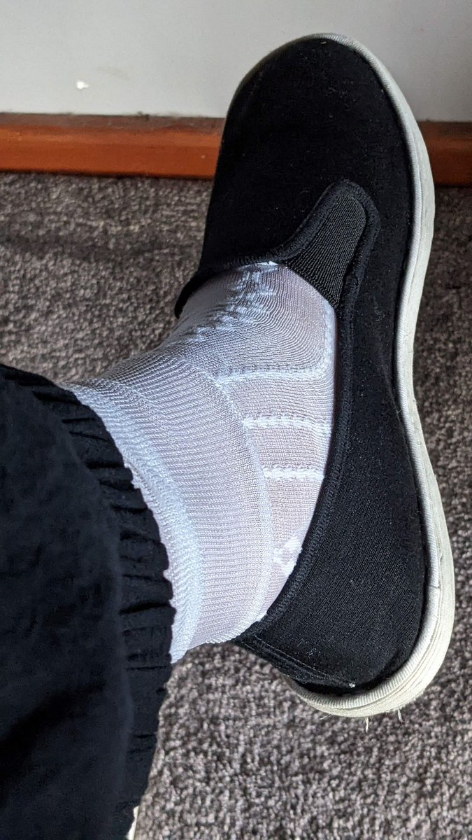 eciejfvciiwndieyrhvuerybveiudcwocjwmdo tweet media