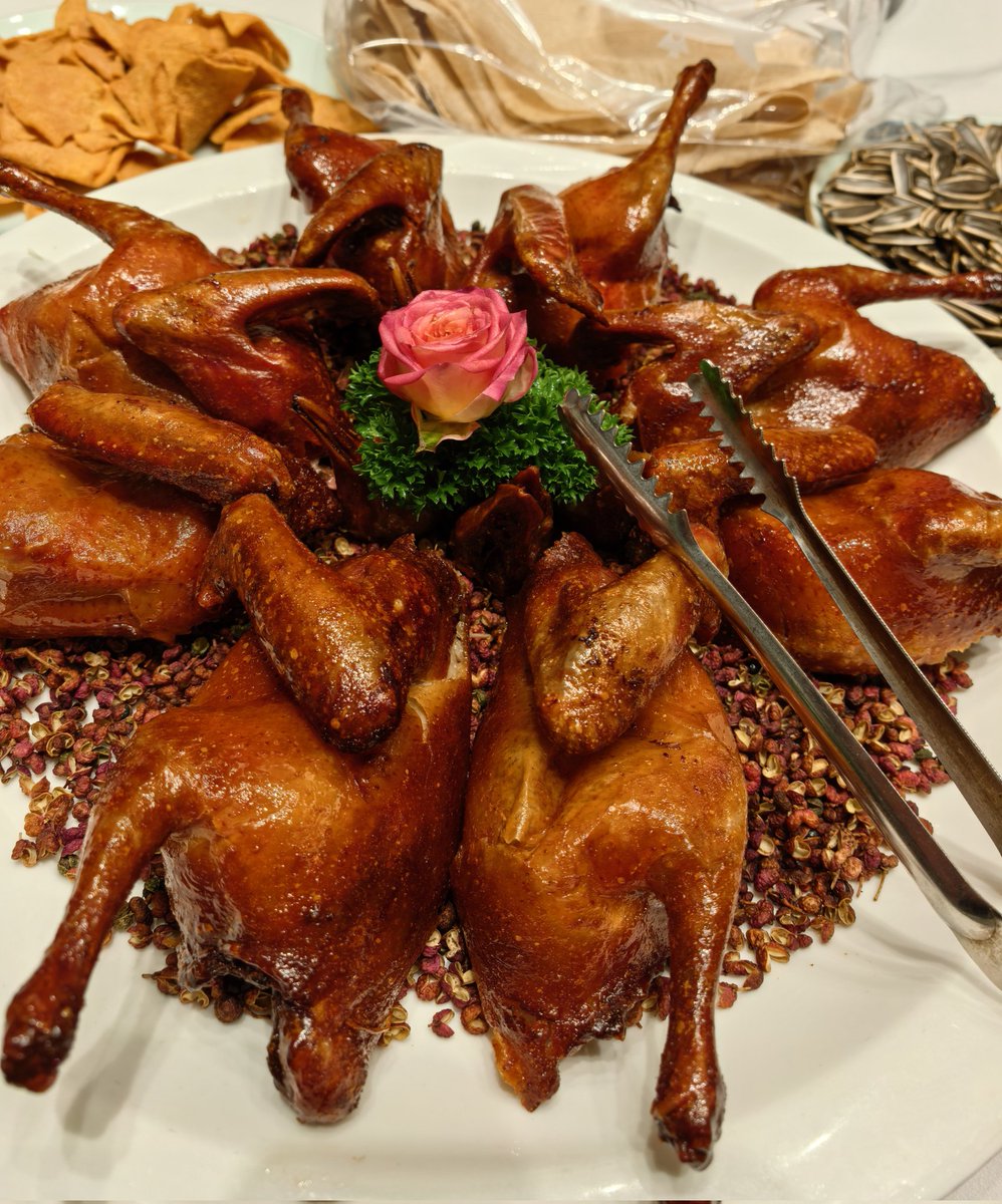 Deng_919 tweet media