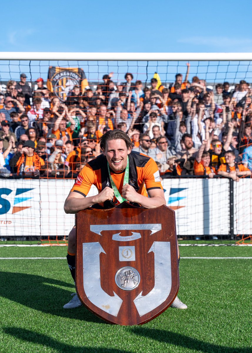 FIFC's tweet photo. 🤩 @liam04smith 

#fifc | 🟠⚫️ https://t.co/Jv7146KEjg