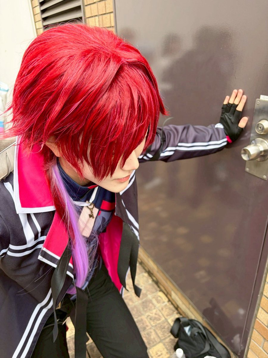 lia_cosronron's tweet photo. これはおいらが立ちくらみ中に、面白がってる同行者に写真を撮られてキレてるだけなのにシリアスっぽいシーンになったロ https://t.co/jv6RM31RX1