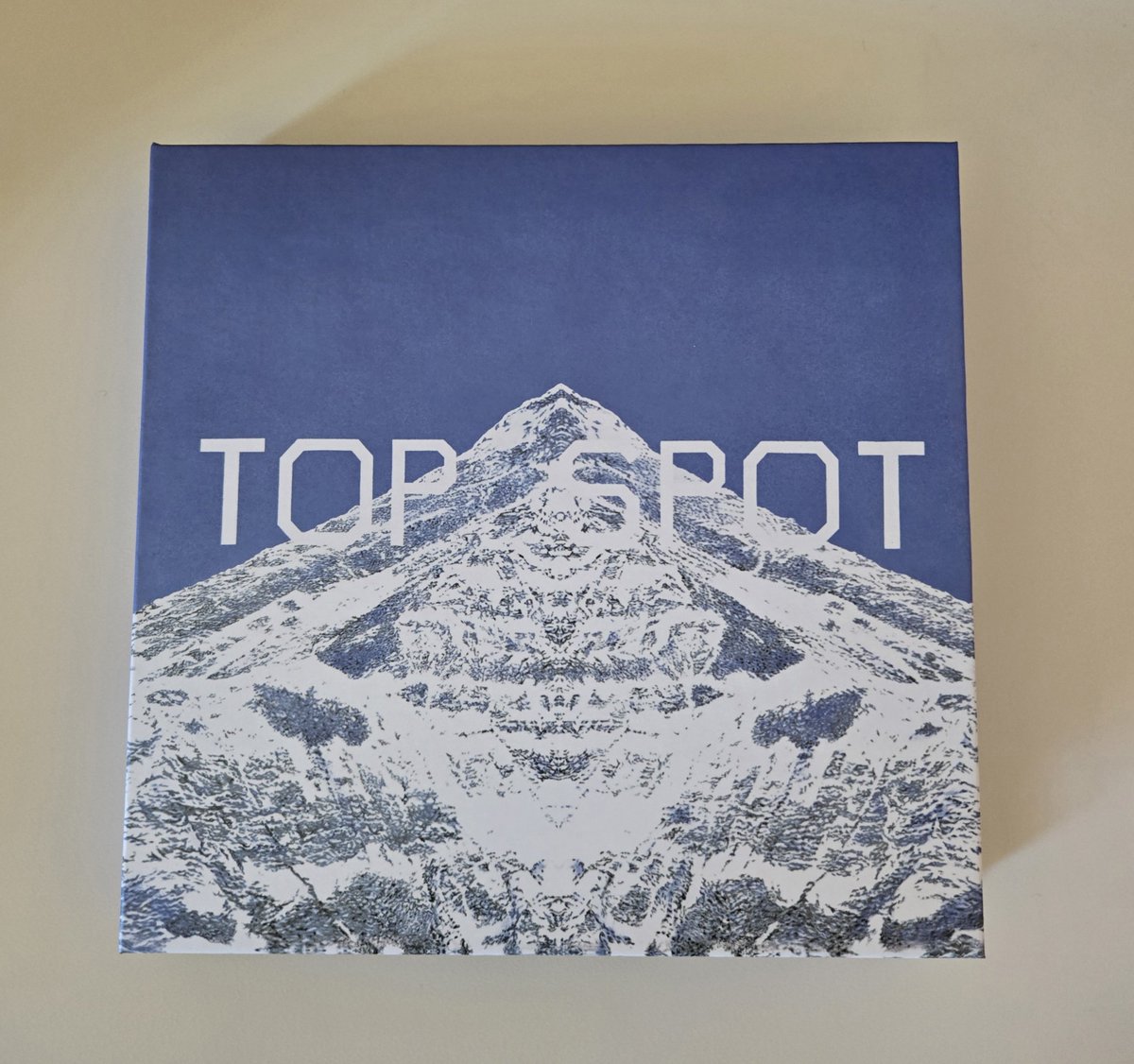 hwaquake's tweet image. THE ALBUM IS SO COOL AND UNIQUE OMG

#AnotherDimension #TOP #TOPSPOT