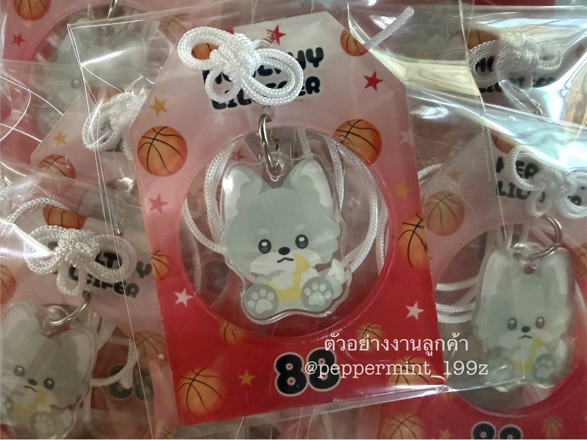 Peppermint (แอคเก่าโดนระงับ) รับทำพวงกุญแจอะคริลิค tweet media