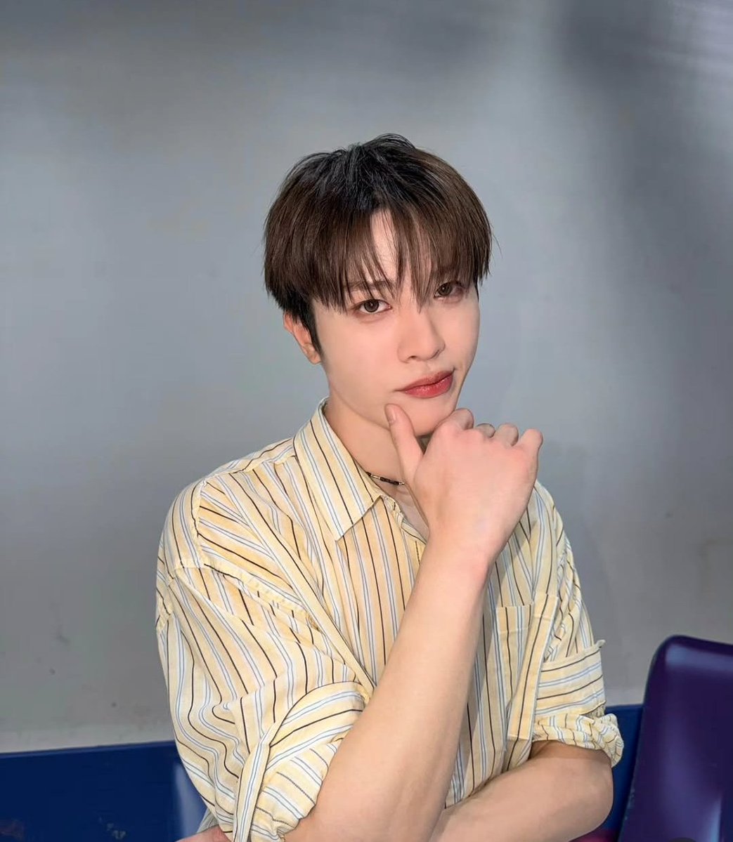 SO JUNGHWAN T5 tweet media