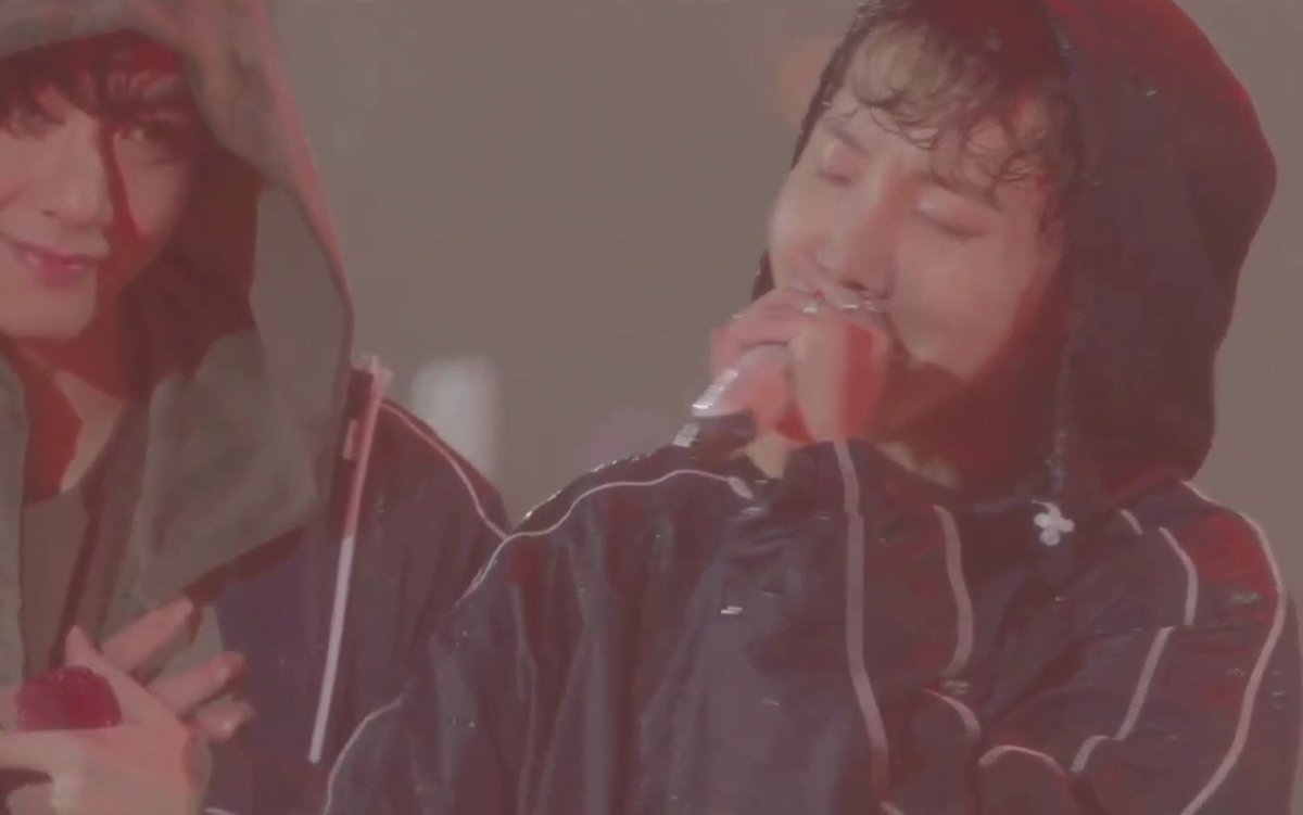 vhope love bot tweet media