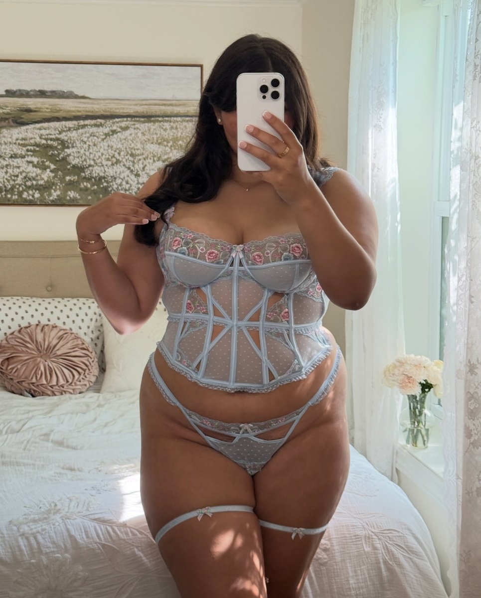 amira jade tweet media
