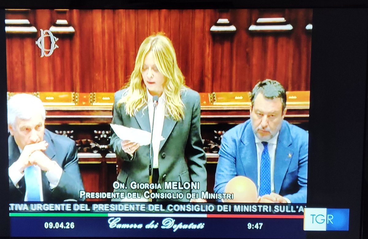 sarais53's tweet image. Al #Senato come alla #Camera, un'ora
di lettura della "litania dei morti"!
Due zombie al fianco, tono dimesso e #disciamo #Nazione e #Patria a non finire.
"Abbiamo restituito all'Italia credibilità internazionale!🥴
 🤔Abbiamo fatto?
🤔Funzioneranno?
#il_La_Peggior_PdC_diSempre