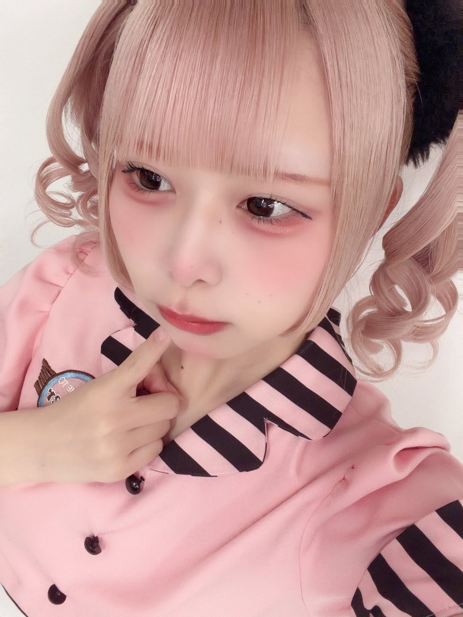 しゅり tweet media