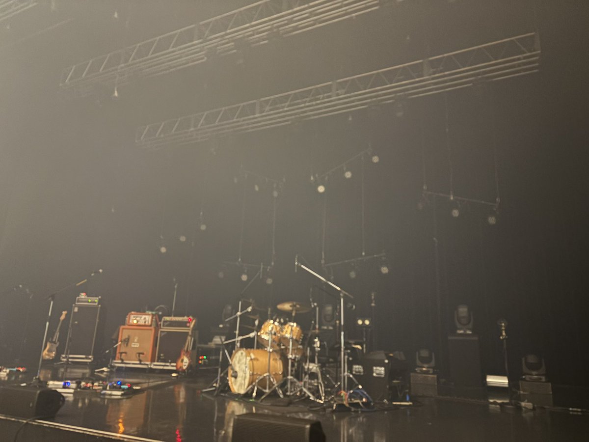 miutaro's tweet photo. 4/9 ACIDMAN光学@ ZeppYokohama
#ACIDMAN 
#光学 https://t.co/qCrpvQpSVu