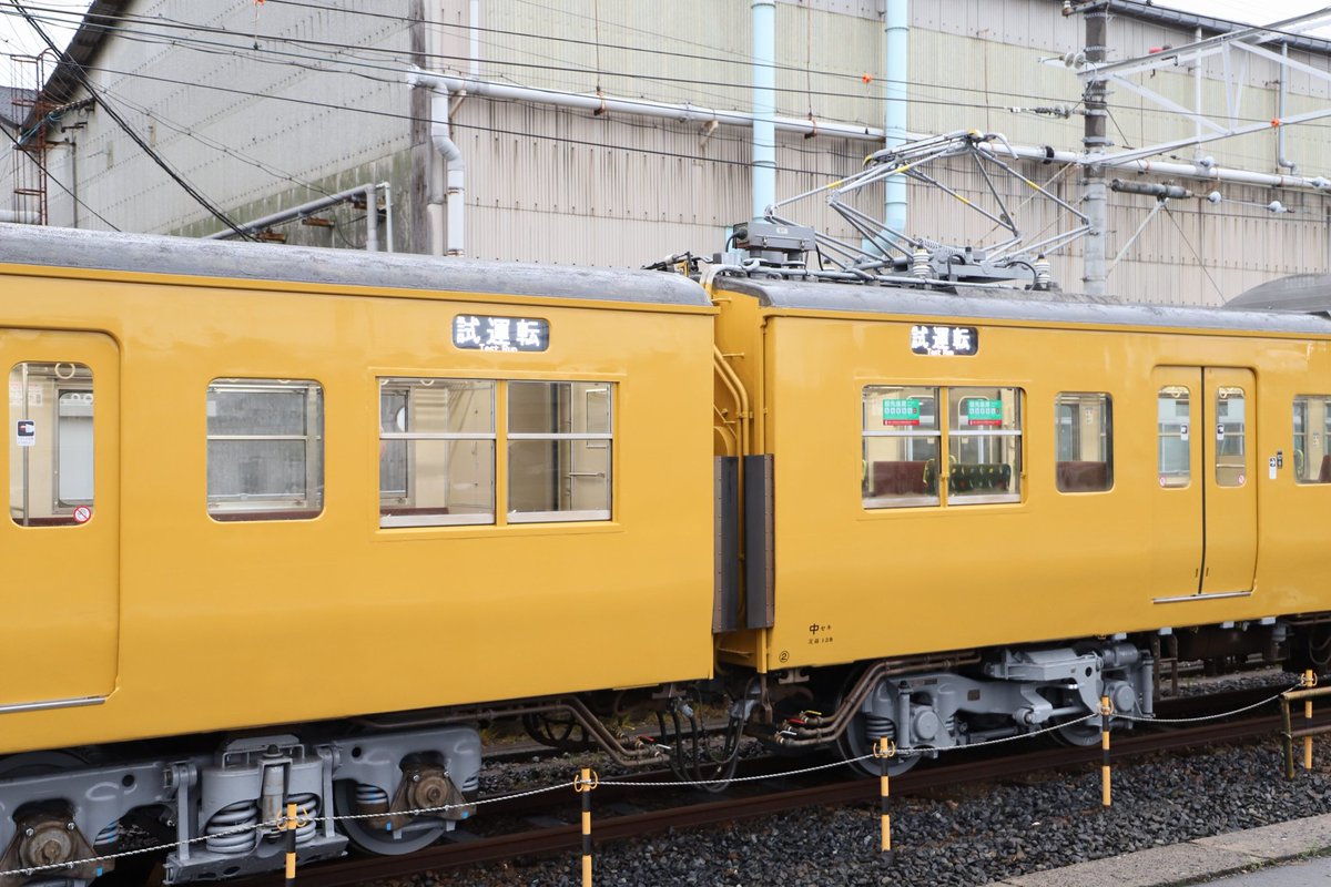 115系N-20編成を撮影しました。
側面幕がフルカラーLEDになったようです。