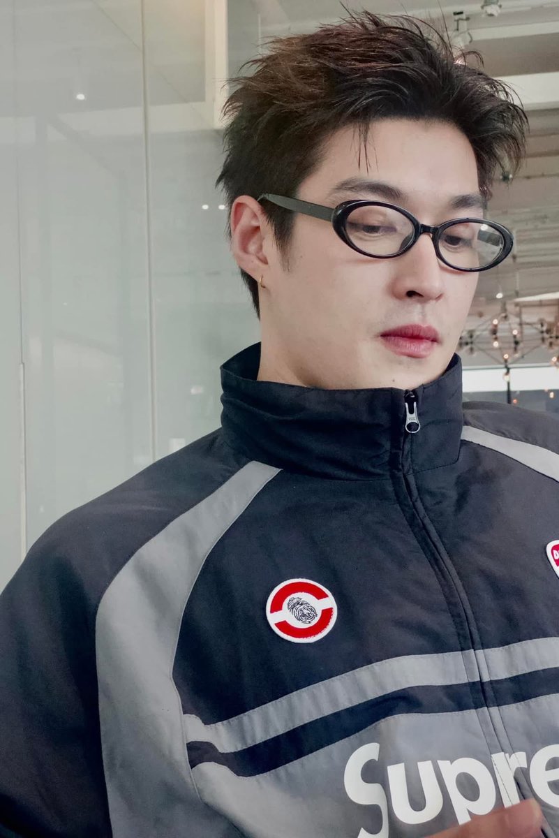 “ TibaTibaTINGMEEN || Krating Holic’s tweet media