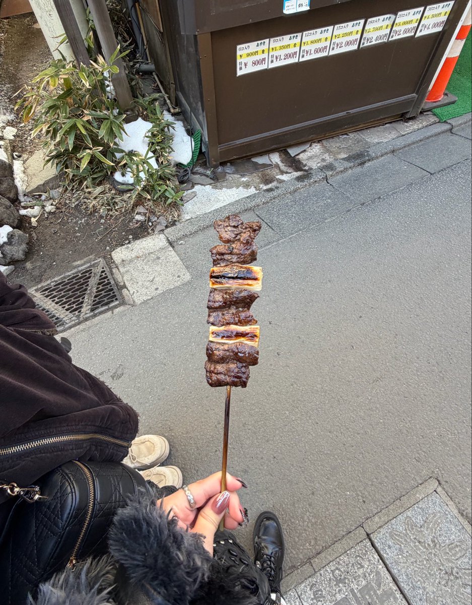 みく@カララブ tweet media