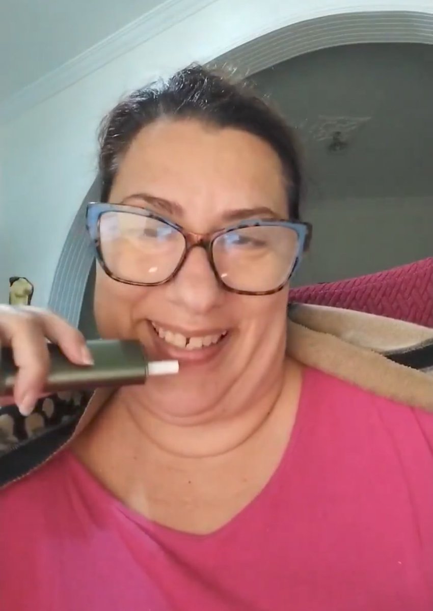 eNewsFree tweet media