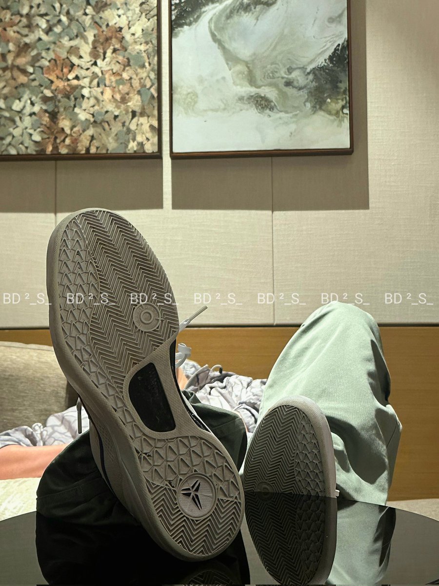 BD ²_ S _ tweet media