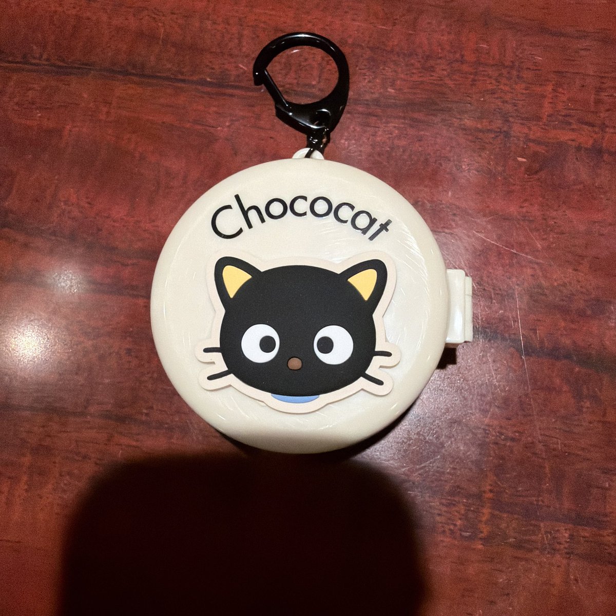 タキシードサムとチョコキャットをメルカリで販売しています