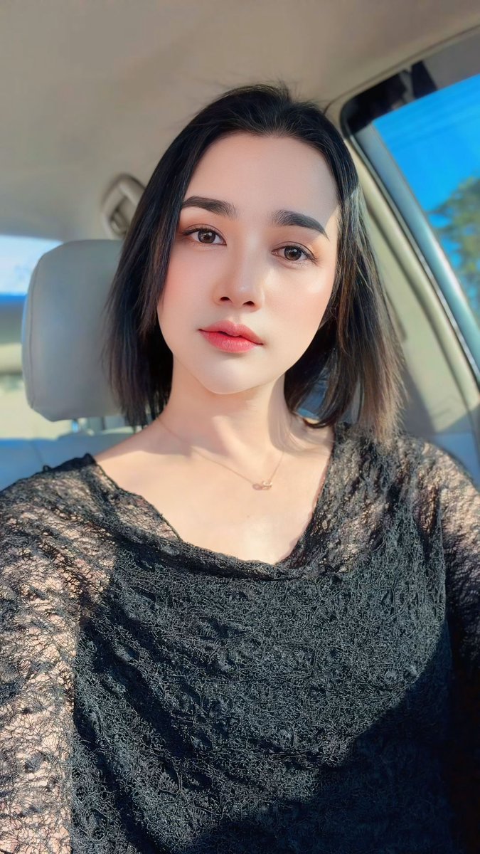 Emmyhh54's tweet photo. มาหาหน่อย #ป่าตอง #ภูเก็ต #สาวสอง https://t.co/U9gy2FhVMc