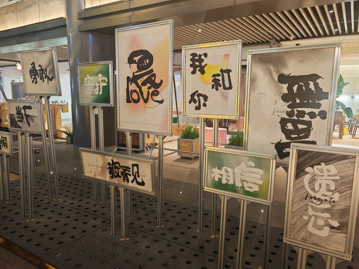 Александра Васичкина tweet media