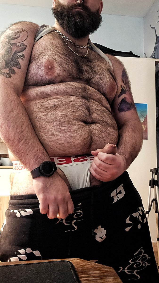 HairyBullbear tweet media