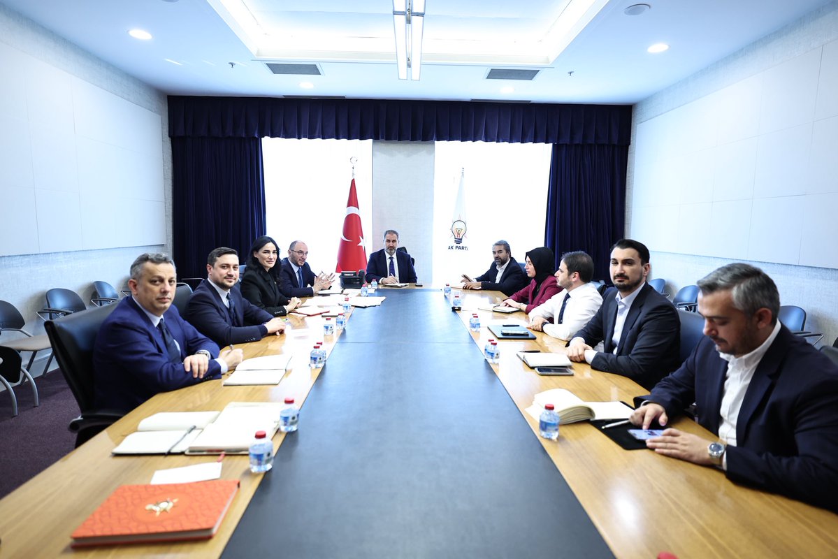 AK Parti AR-GE ve Eğitim Başkanlığı tweet media