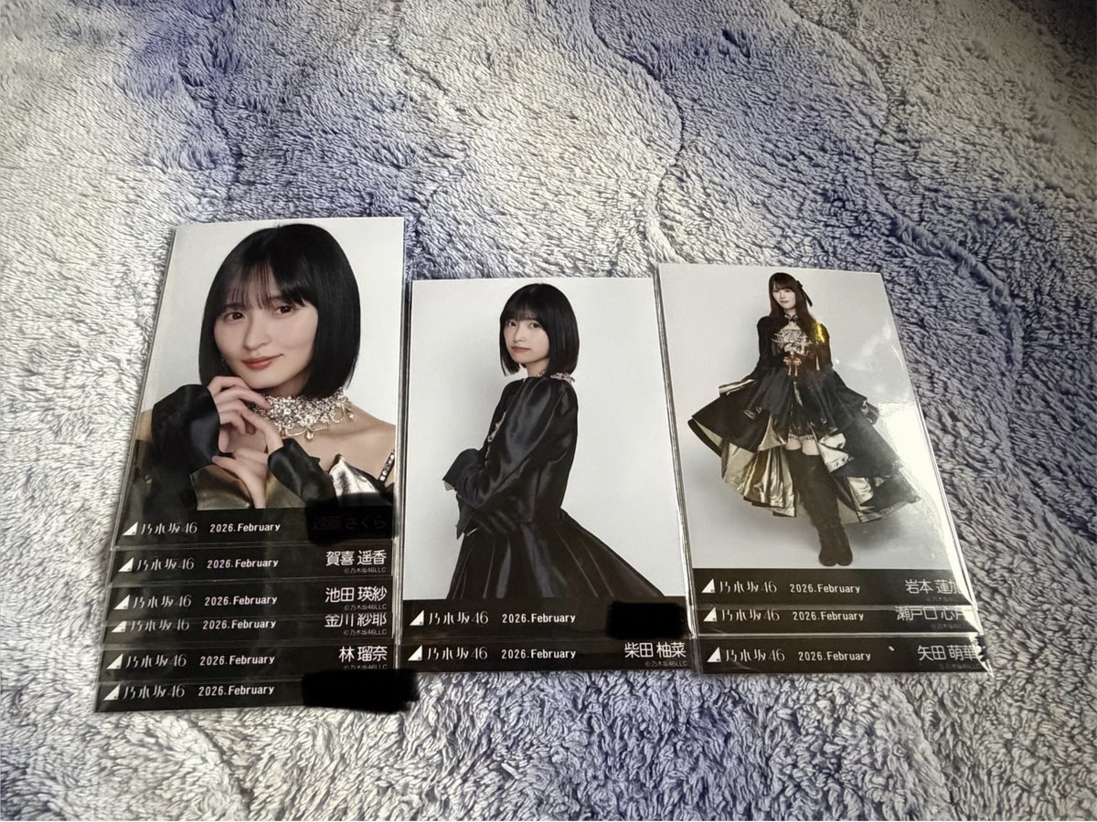 乃木坂生写真トレ垢 tweet media