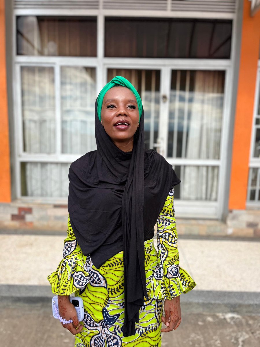 I'm Aisha tweet media