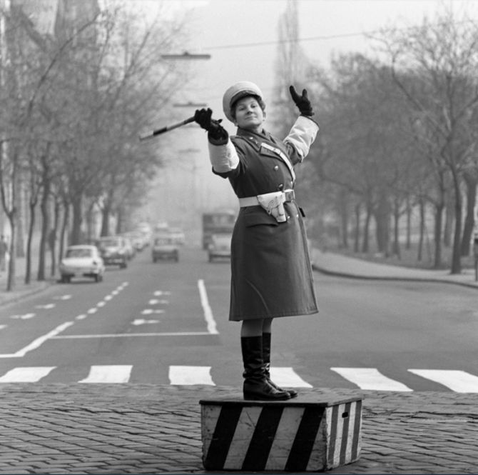 The past time woman tweet media