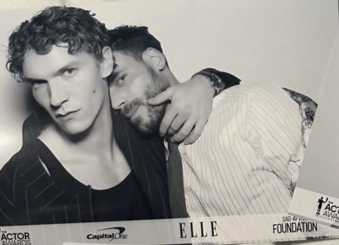 💛🖤 tweet media