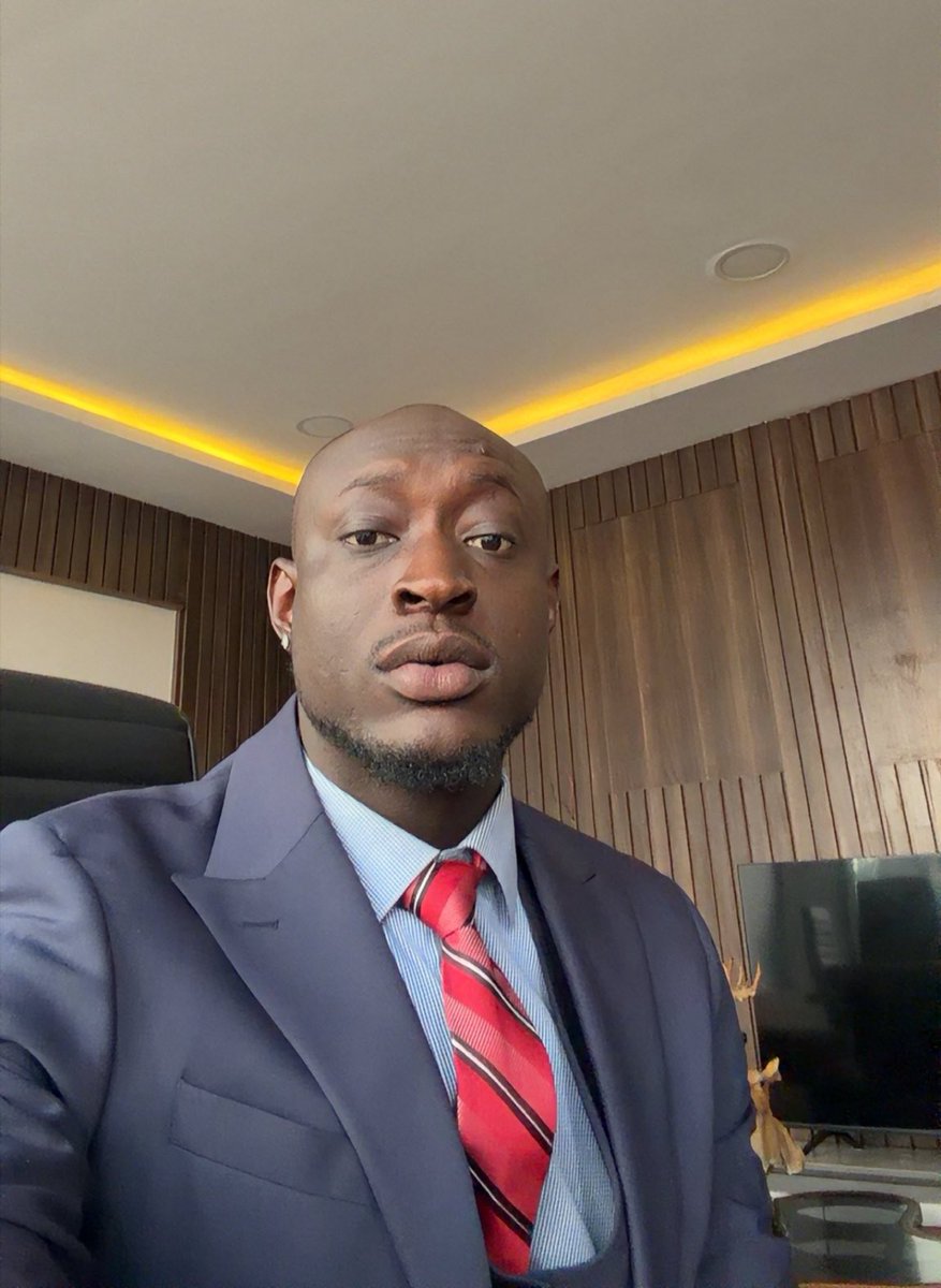 Marin8tdLeo tweet media