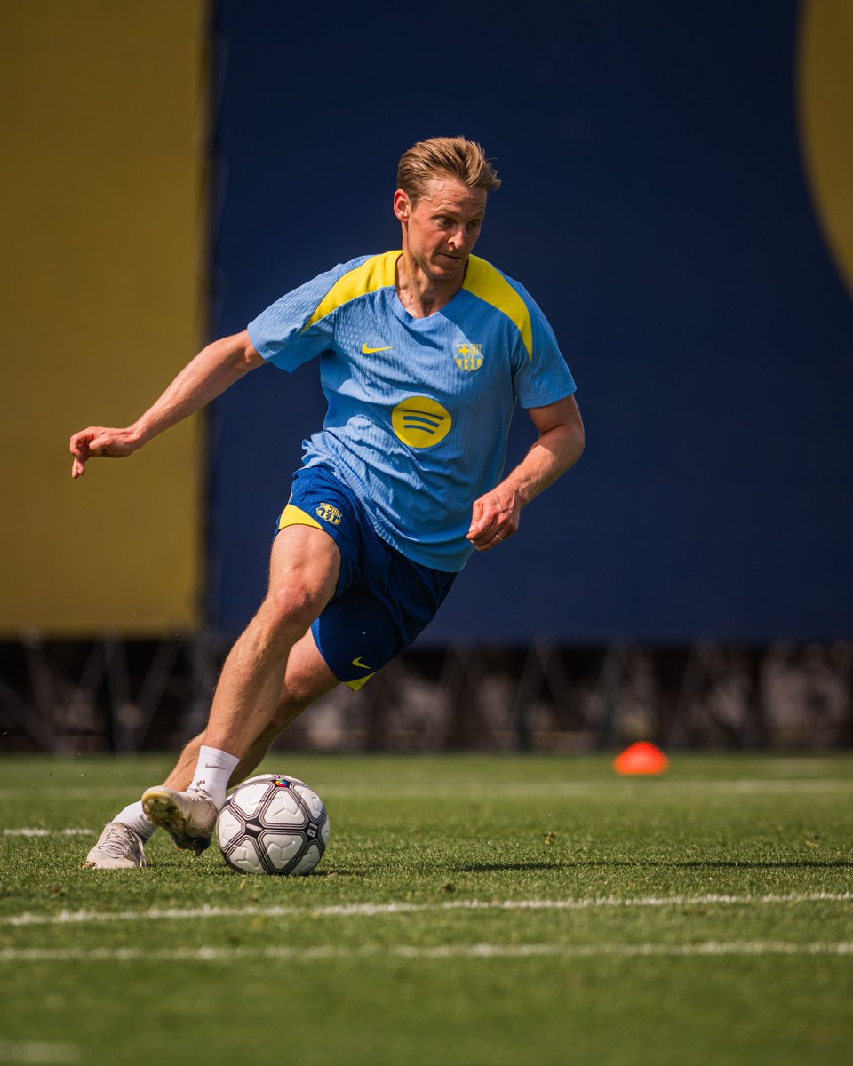 FC Barcelona tweet media