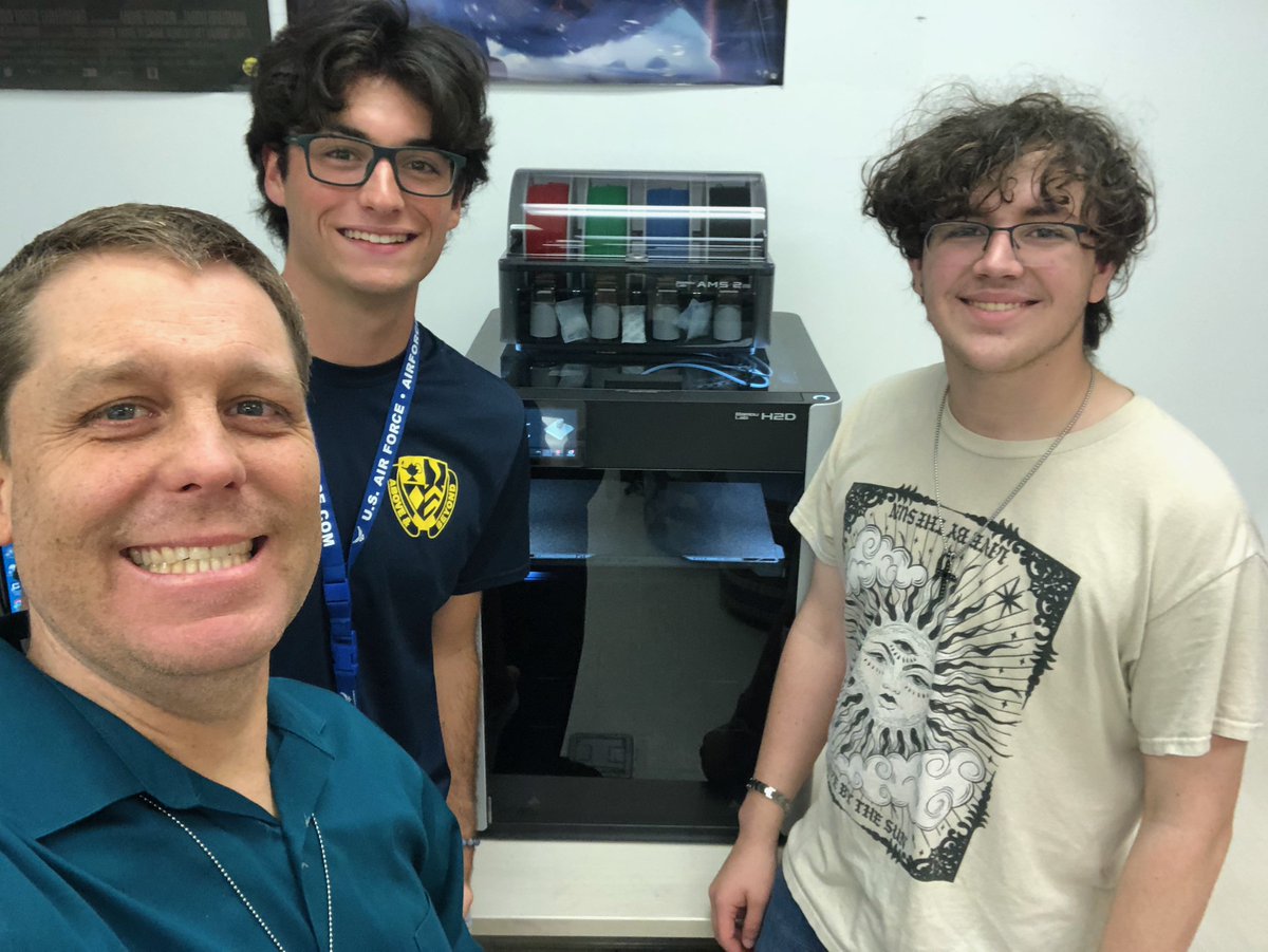 Pompano Beach High tweet media