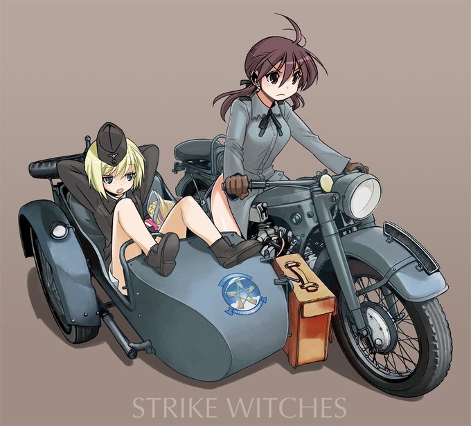 @MaisonManga @seogoon_07 Strike witchesでしたら他にこういうのも描いてますよ 