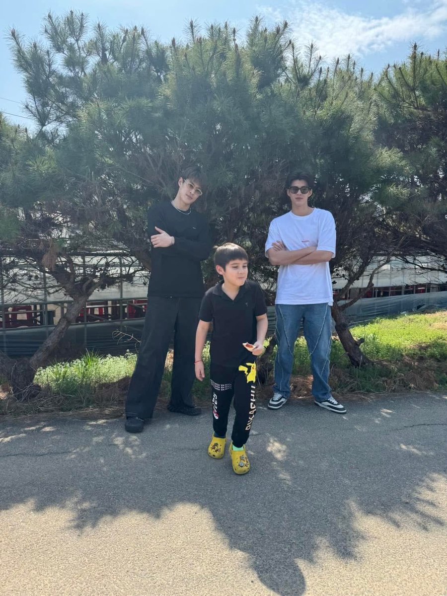 “ TibaTibaTINGMEEN || Krating Holic’s tweet media