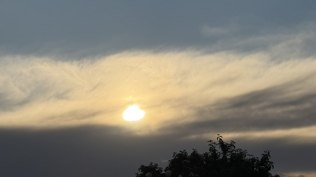 wapple15's tweet image. Good night from #Canberra ☀️🌤️🌧️😴