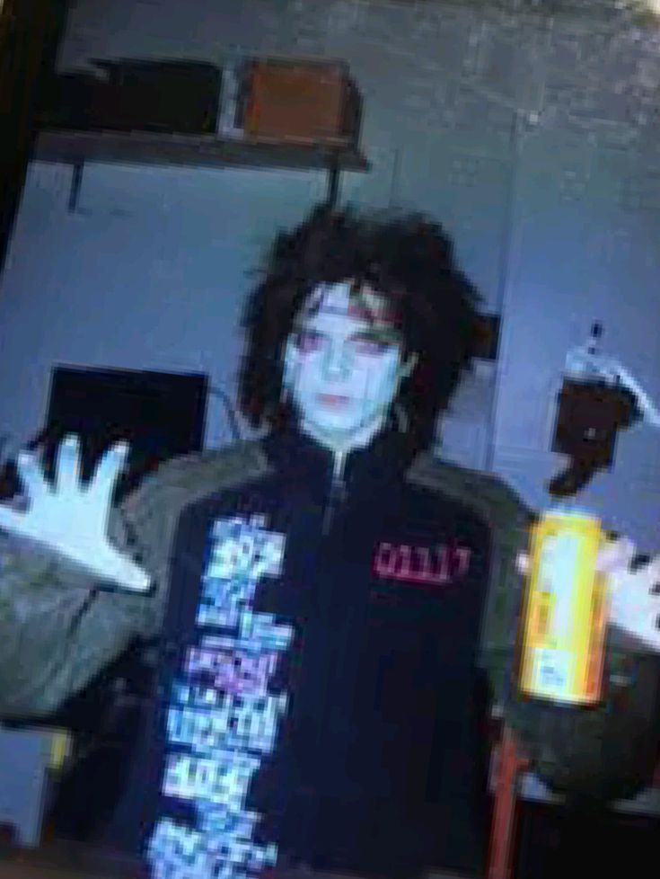 gab. viu o mcr 2x tweet media