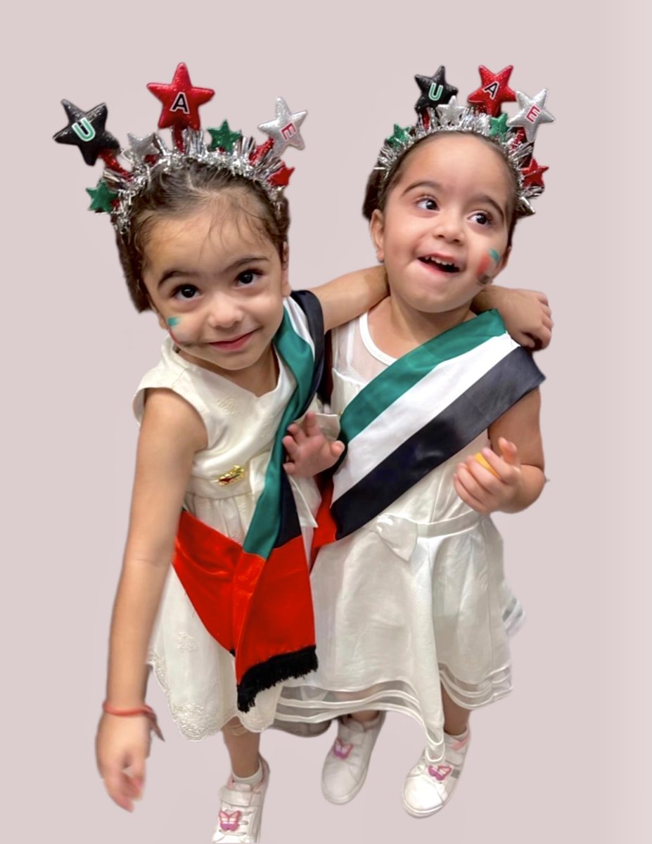 BinduRai's tweet image. Proudly produced in the #UAE circa 2020: my girls, the 5th generation in my bloodline that call the UAE their home. 

We have come far in these 40 days, but our belief in the UAE &amp;amp; its people has never wavered. 

We rise today, stronger than ever #UAEStrong #فخورين_بالإمارات 🇦🇪