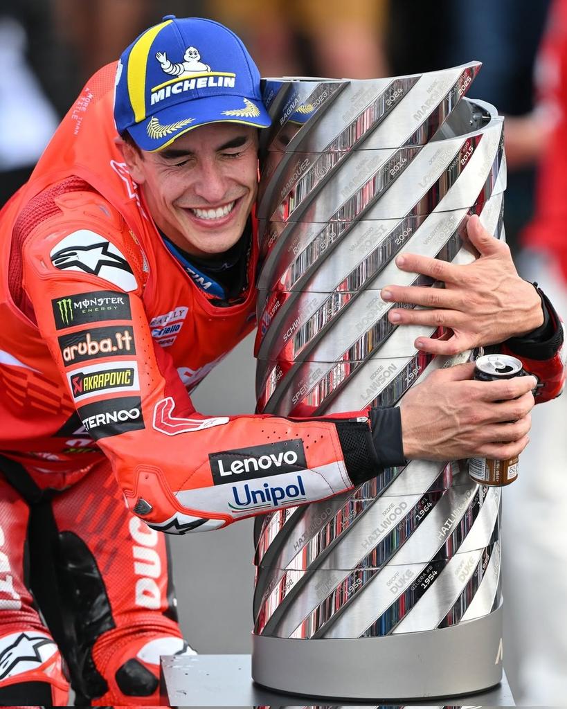 Ducati India tweet media