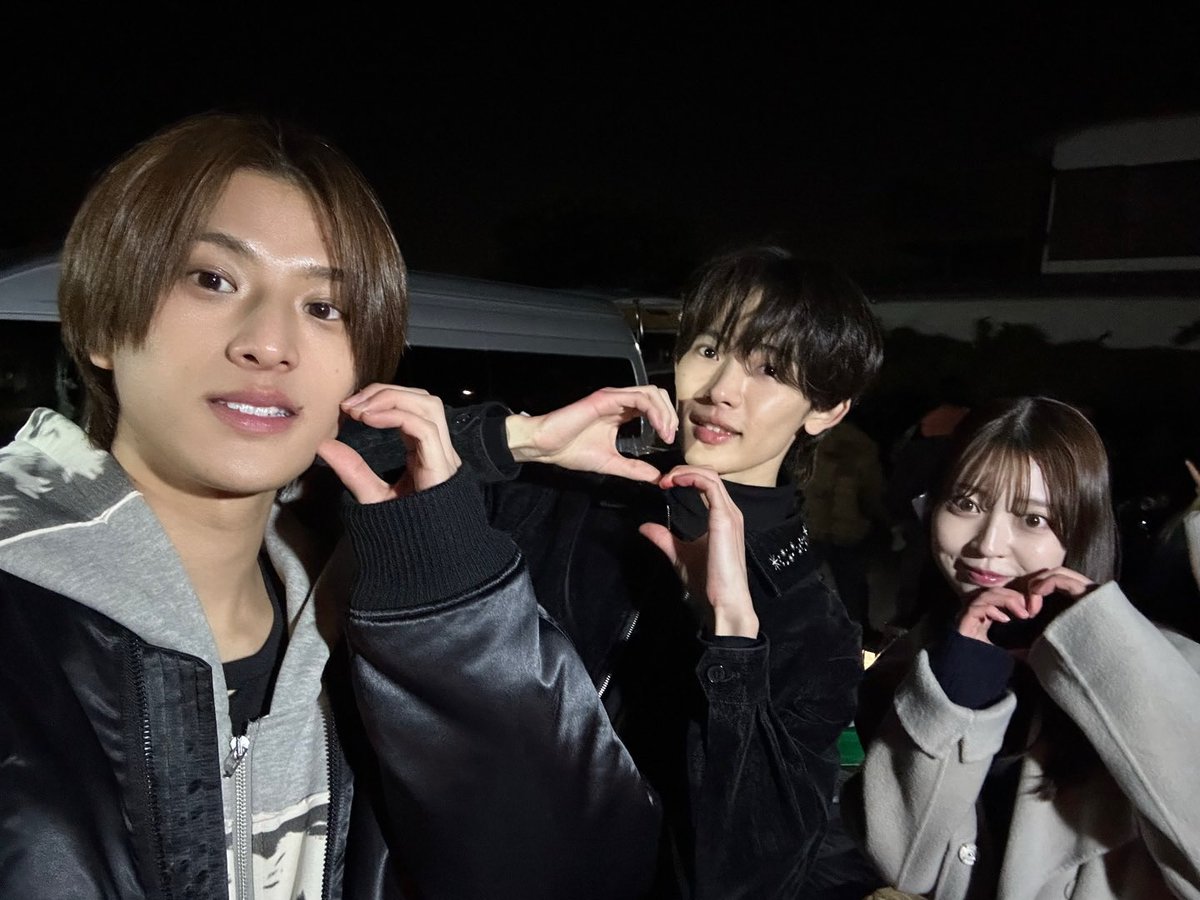 미 tweet media