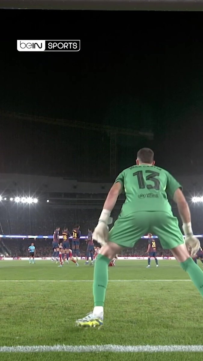 هل هناك حارس مرمى آخر قادر على القيام بهذا التصدي؟ 