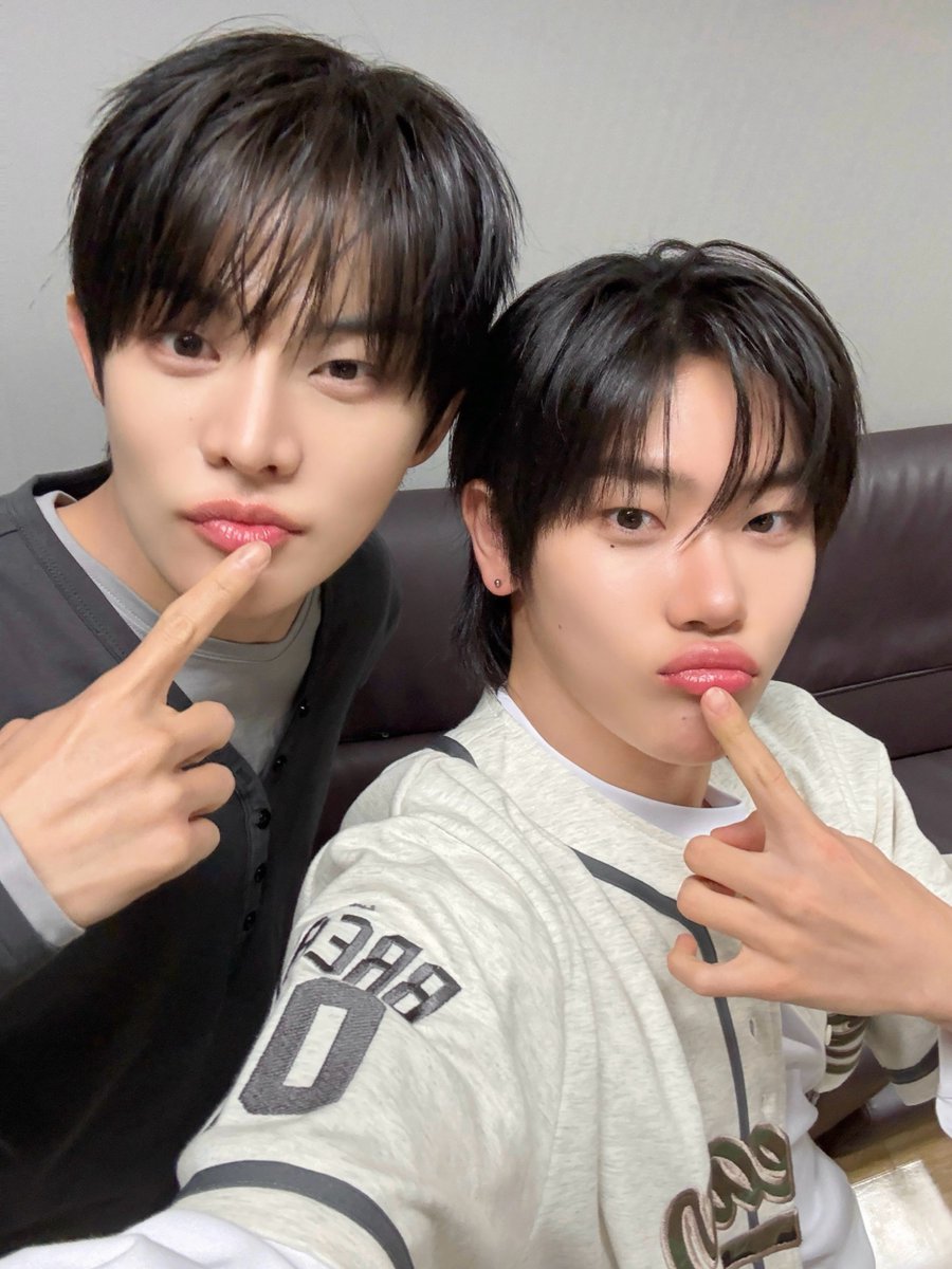 CLOSE YOUR EYES tweet media