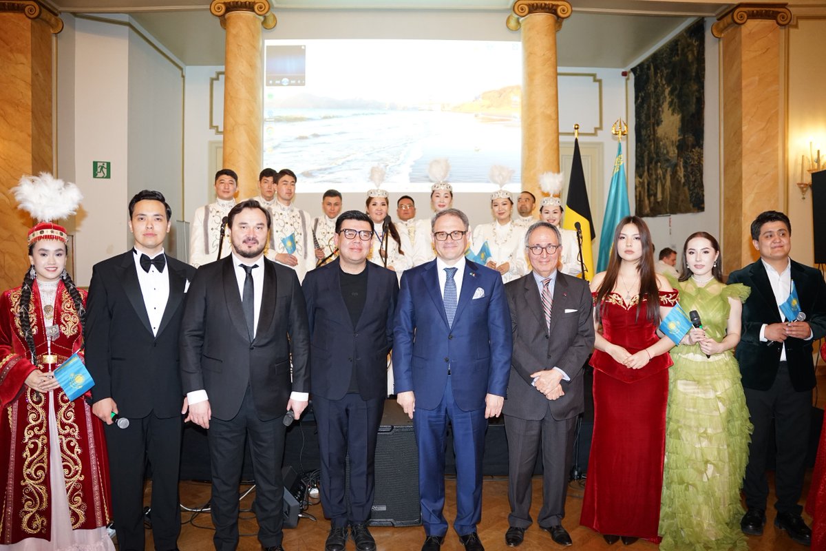 KazBrussels's tweet image. First-ever #ShanyraqFestBrussels launched in Belgium 🇰🇿🇧🇪!
Celebrating Kazakh culture while strengthening dialogue and cooperation with #Belgium &amp;amp; the #EU

🔗gov.kz/memleket/entit…