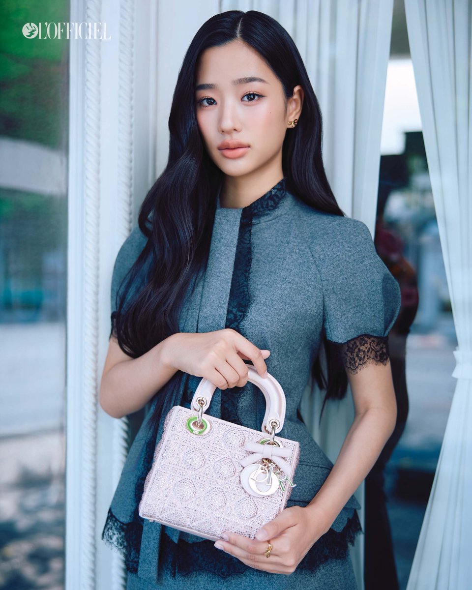 L'OFFICIEL SINGAPORE tweet media