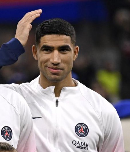 Simply football tweet media