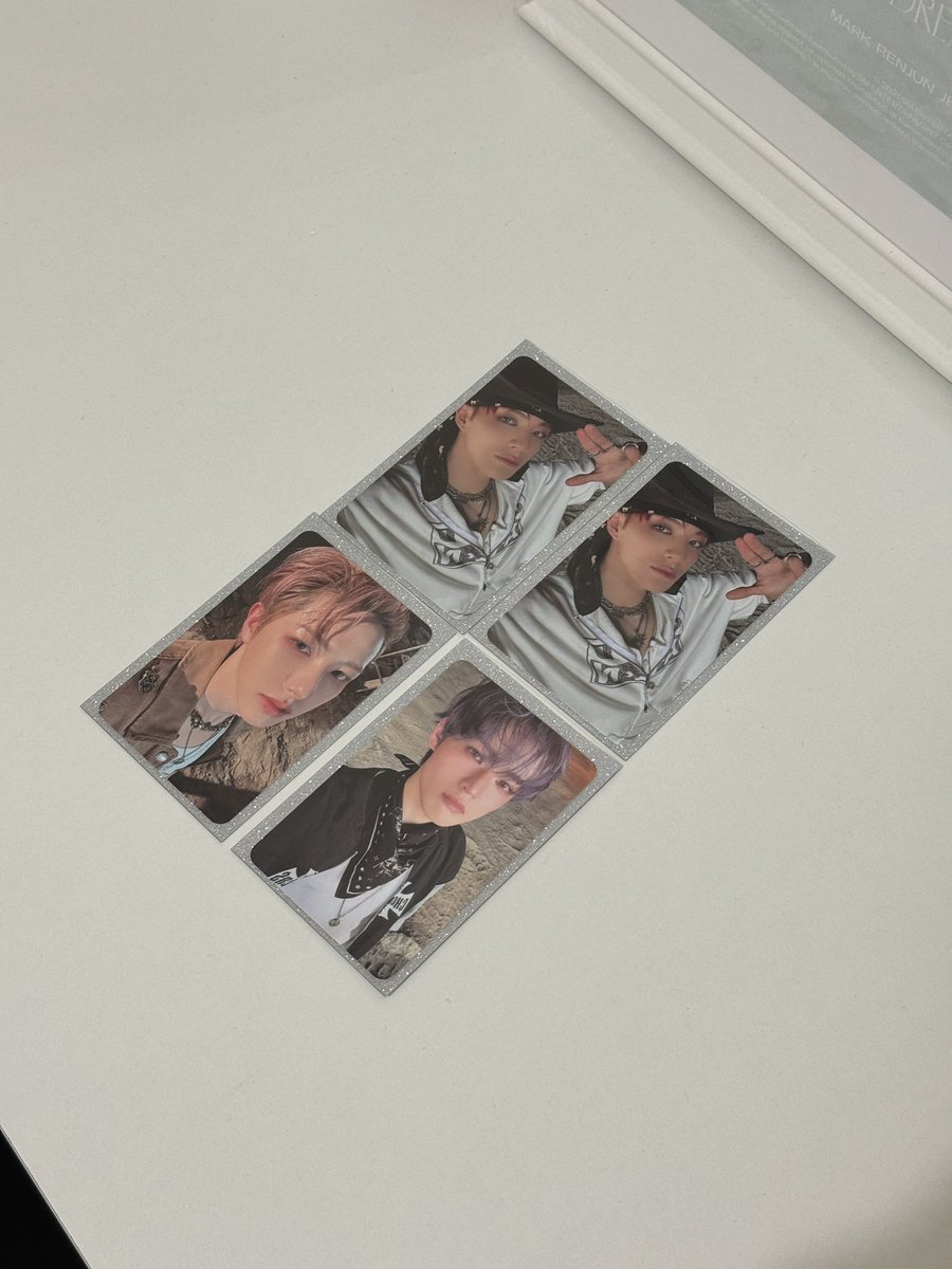 ᴄʜᴇʟ tweet media