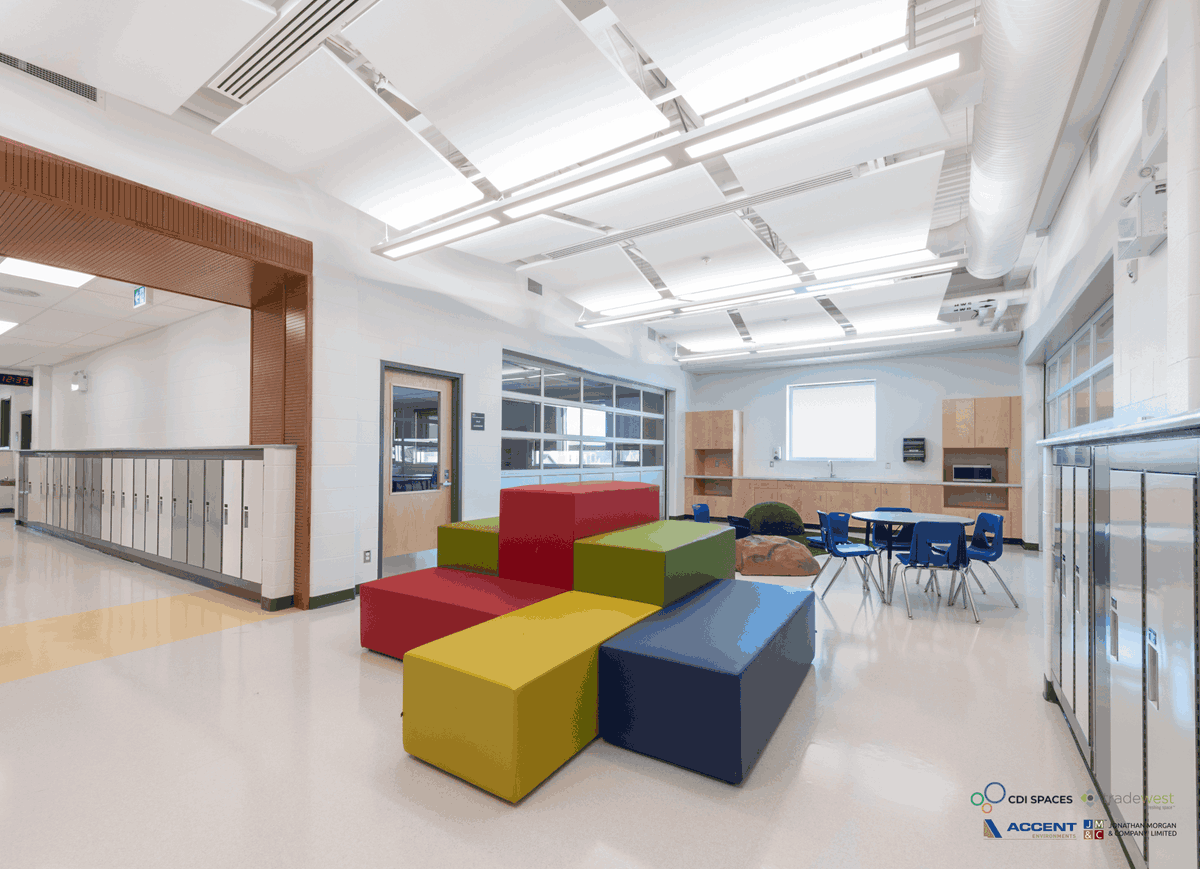 accentlearn's tweet photo. Located in Grande Prairie’s O’Brien Lake subdivision, École Catholique Louis Riel is a French immersion pre-K to Grade 8 school designed to support modern learning🤩 

Learn more about the project: https://t.co/PnHzGGY4ix 

#projectspotlight #creatingspaces #transforminglives https://t.co/U2xhApezUP