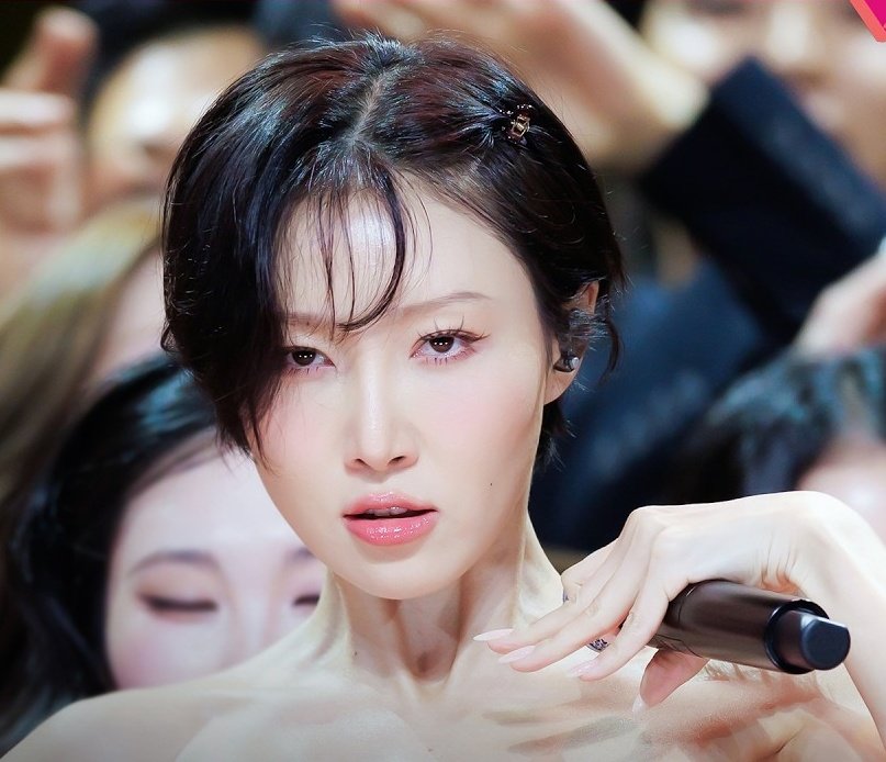 Erina 💗화사 tweet media