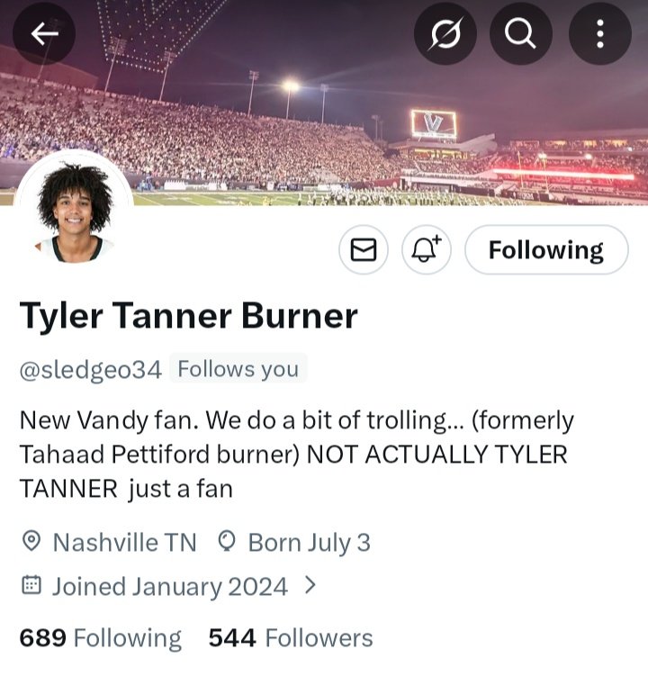 WardamnShed tweet media