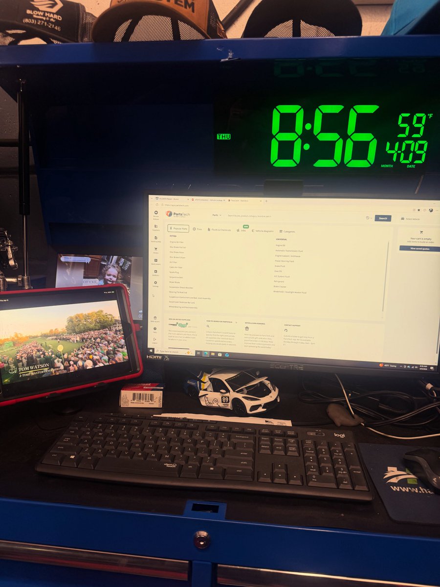 Had to make the toolbox clock match the occasion ⛳️ #TheMasters